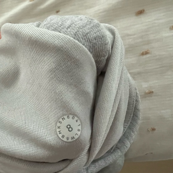 Lululemon Scuba High Rise Jogger - Picture 6 of 6